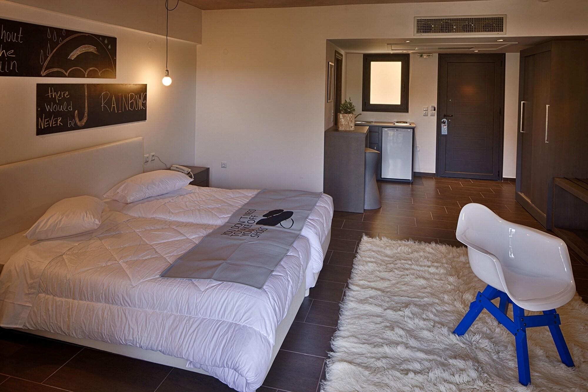 Oniropetra Boutique Hotel Karpenisi Екстер'єр фото