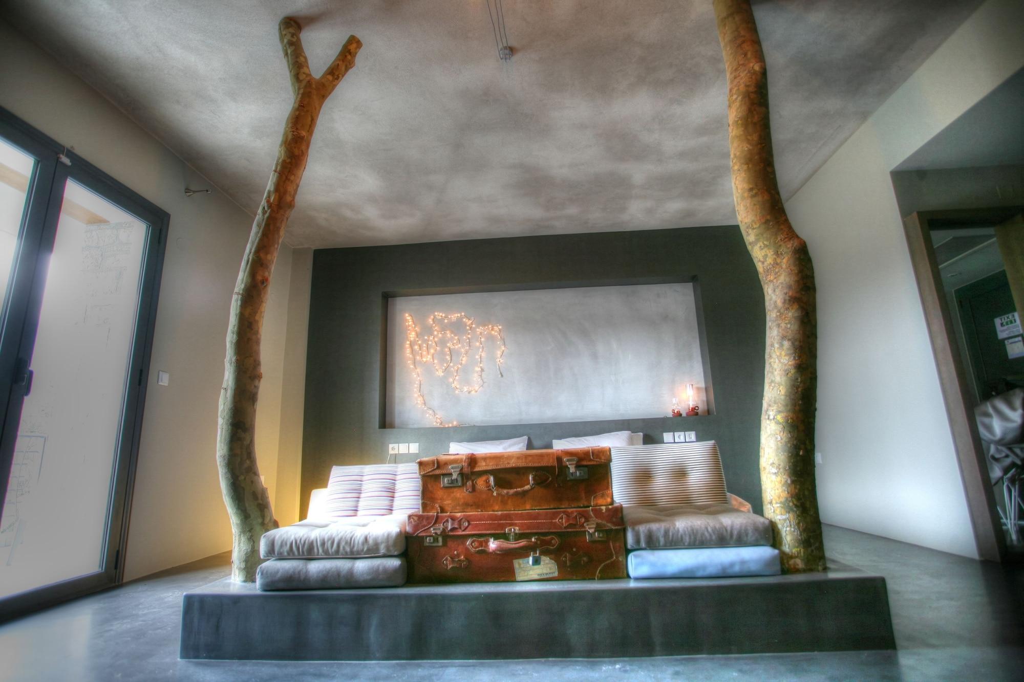 Oniropetra Boutique Hotel Karpenisi Екстер'єр фото
