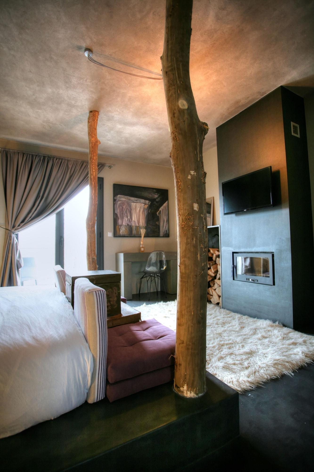 Oniropetra Boutique Hotel Karpenisi Екстер'єр фото