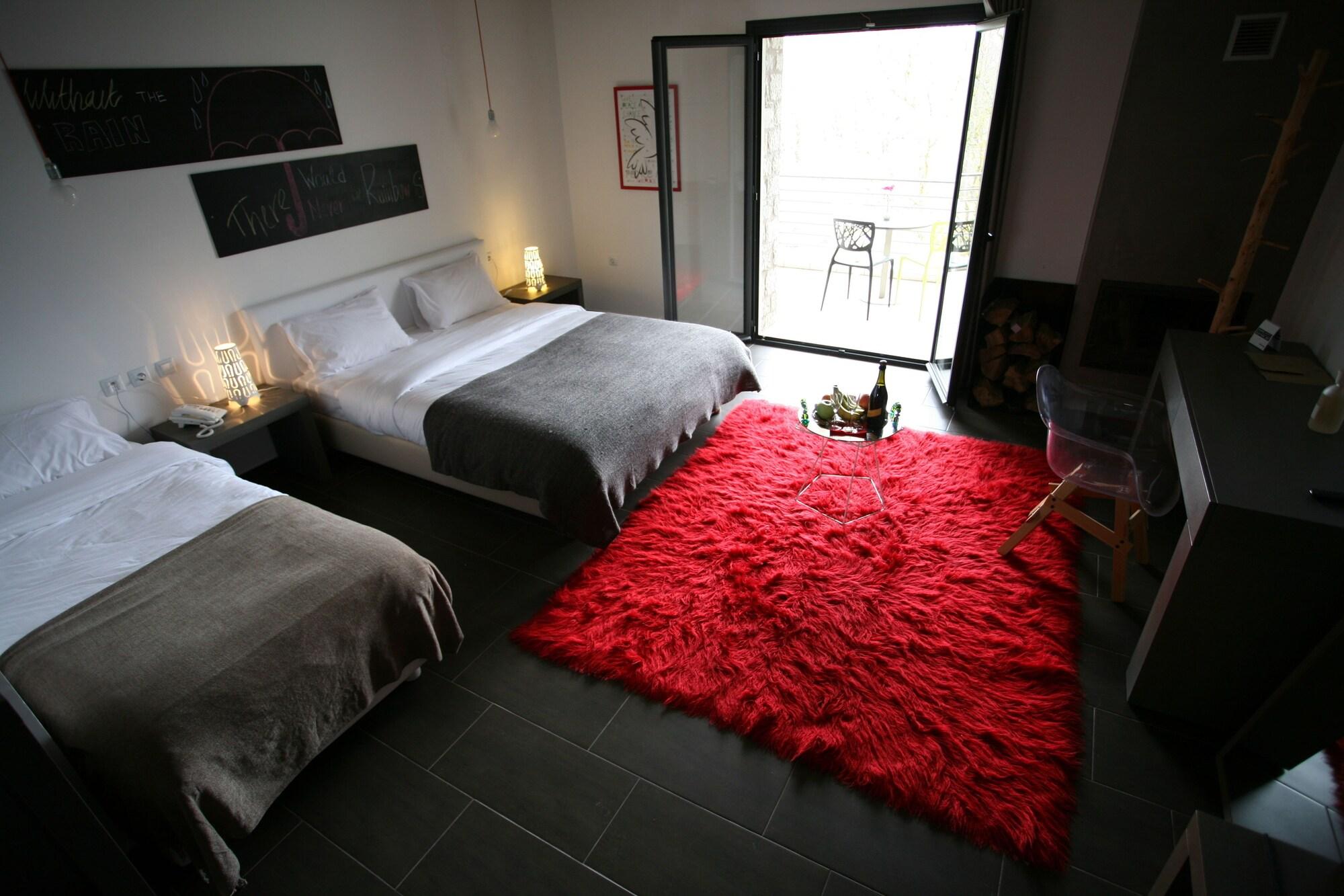 Oniropetra Boutique Hotel Karpenisi Екстер'єр фото